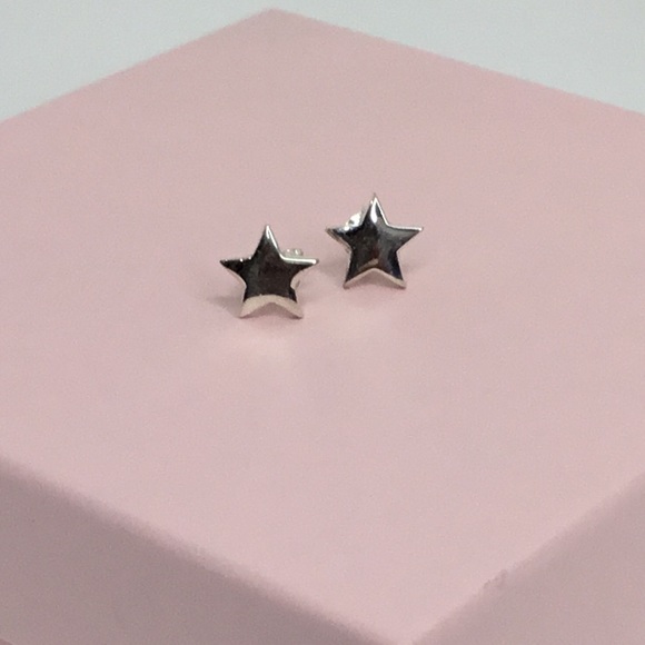 .925 Sterling Silver Star Stud Earrings - Picture 15 of 16